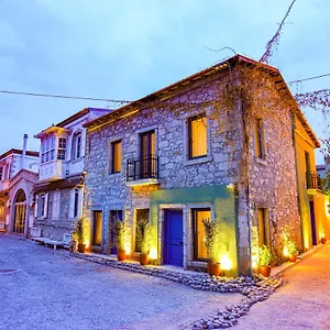 Ramiz Alacati Otel